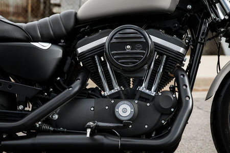 Harley-Davidson Harley Davidson Iron 883 null