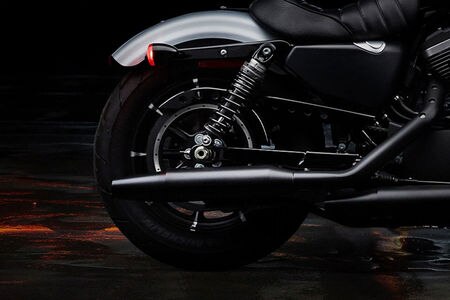 Harley-Davidson Harley Davidson Iron 883 null
