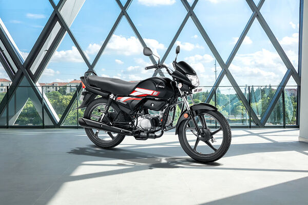 Hero HF 100 Right View