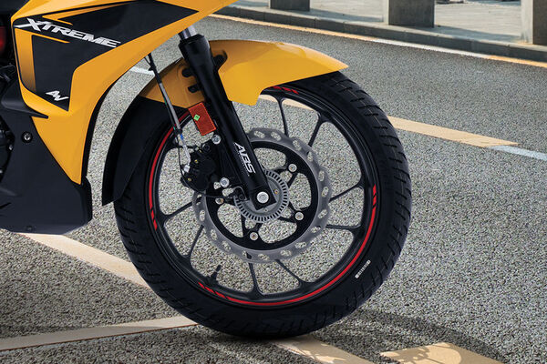 Hero Xtreme 200S 4V Front Tyre View