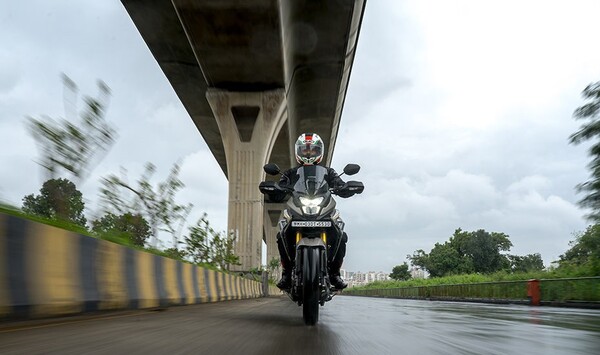 Honda CB200X Front Look View