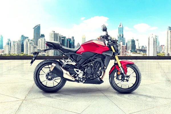 Honda CB300R Right Side View