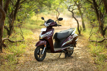 Honda Activa 125 Front Left View