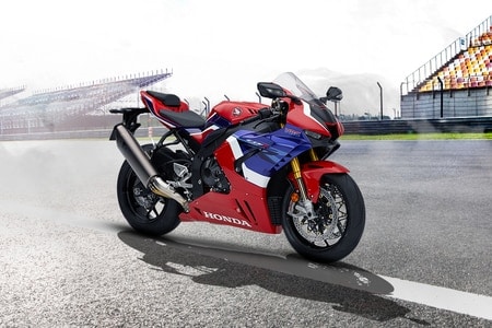 Honda CBR1000RR-R Left Side View