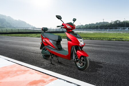 Hop Electric Lyf (HT Auto photo) 