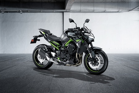 Kawasaki Z900 null