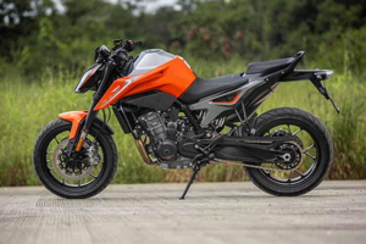 Ktm 790 deals on road price