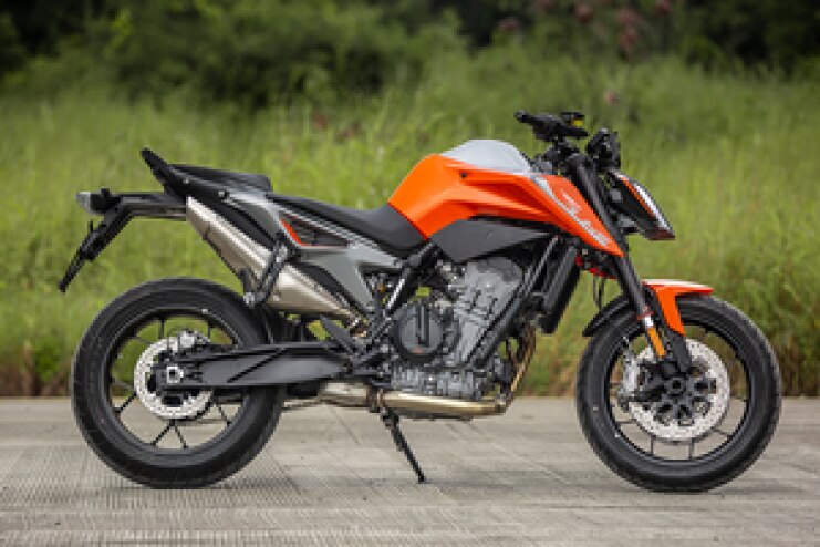 KTM 790 Duke null