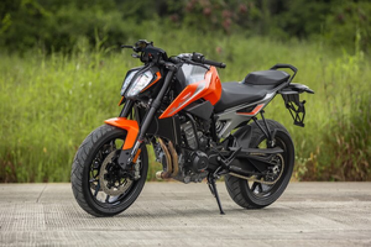 KTM 790 Duke null