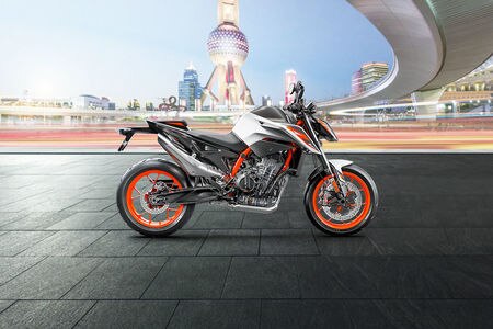 Ktm 890 Duke (HT Auto photo) 