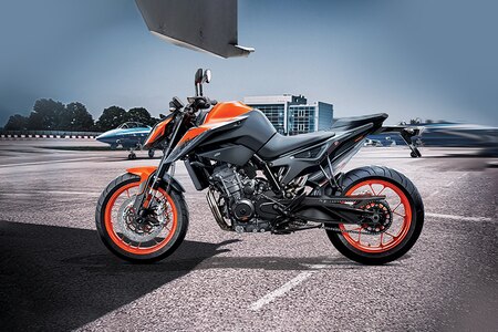 KTM 890 Duke null