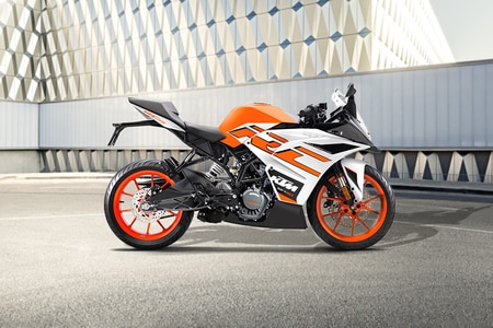 Ktm rc 125 on sale emi price