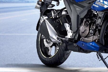 Suzuki Gixxer 250 null