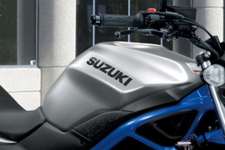 Suzuki SV650 null