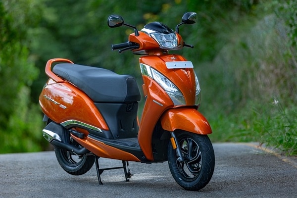 tvs jupiter latest model on road price