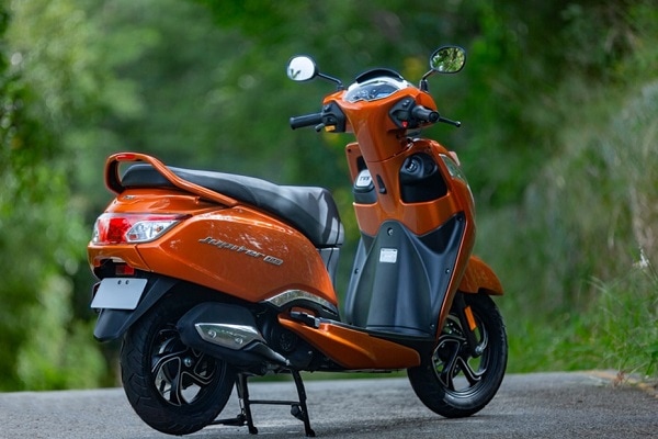 TVS Jupiter 125 Disc  Price Colours Images and Specifications