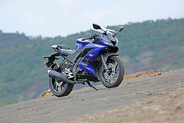 Yamaha R15S Front Right Side View