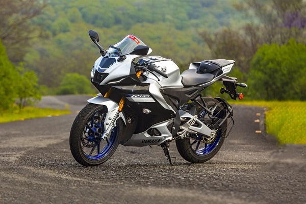 r15v4 on road price