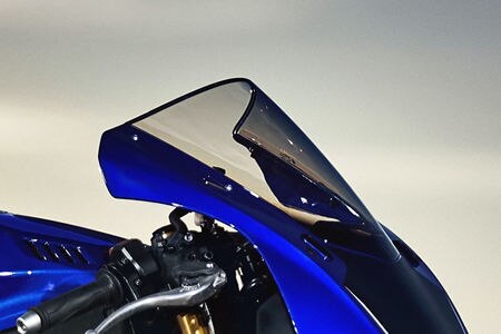 Yamaha YZF R1 Windshield View