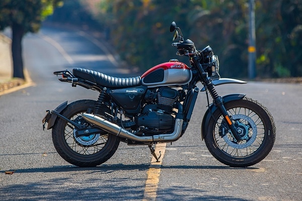 Yezdi Motorcycles Scrambler 400x600 01