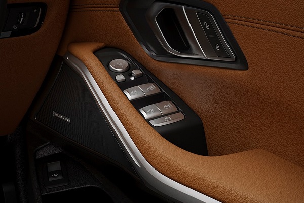 BMW 3 Series Gran Limousine Door Controls