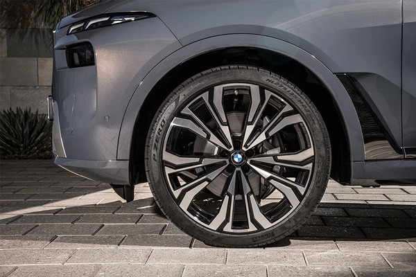 BMW X7 Wheel