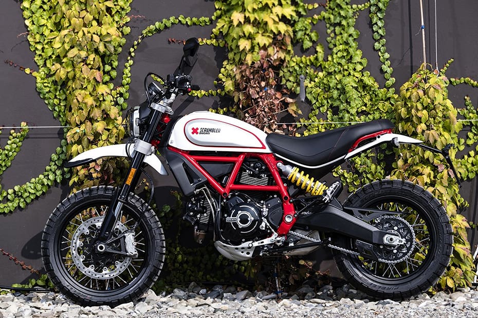 Ducati Desert Sled Vs Ducati Scrambler Comparison Prices Mileage Specs Features