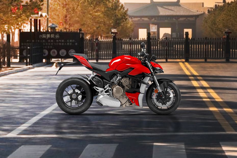 Ducati Streetfighter v4