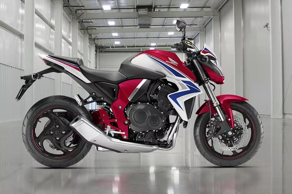 Honda Cb 1000 R Vs Triumph Daytona 350 Comparison Prices Mileage Specs Features