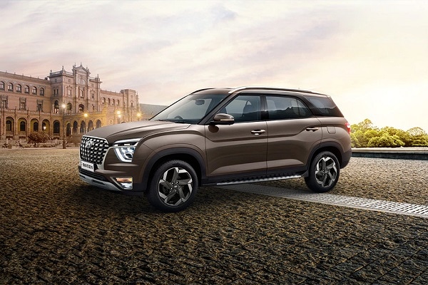 Hyundai Alcazar [2021-2024] Front Left Side