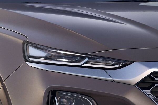 Hyundai Santa Fe 2025 Headlight