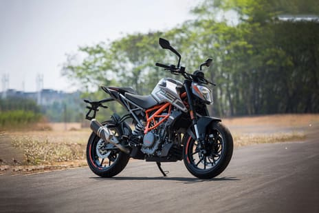 Ktm Duke 250 (HT Auto photo) 