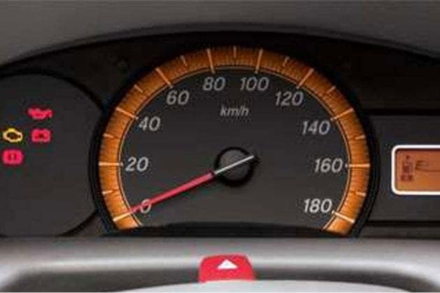 Maruti Suzuki Eeco Speedometer