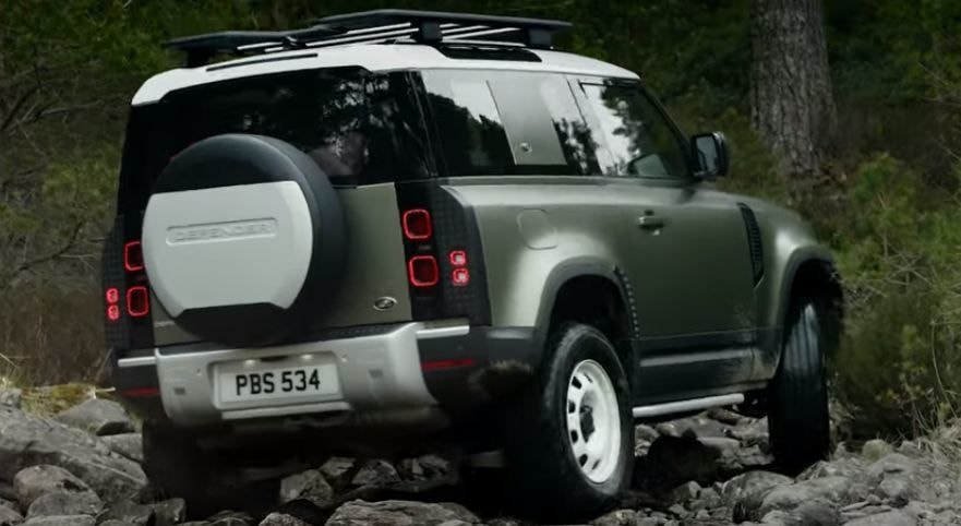 Land Rover Defender features in latest James Bond movie | HT Auto