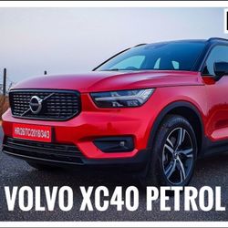 XC 40 is the smallest SUV on offer from Volvo but has a big heart to take on its rivals from Mercedes-Benz and BMW. Here is the First Drive Review of the new Volvo XC 40 T4 R-Design.