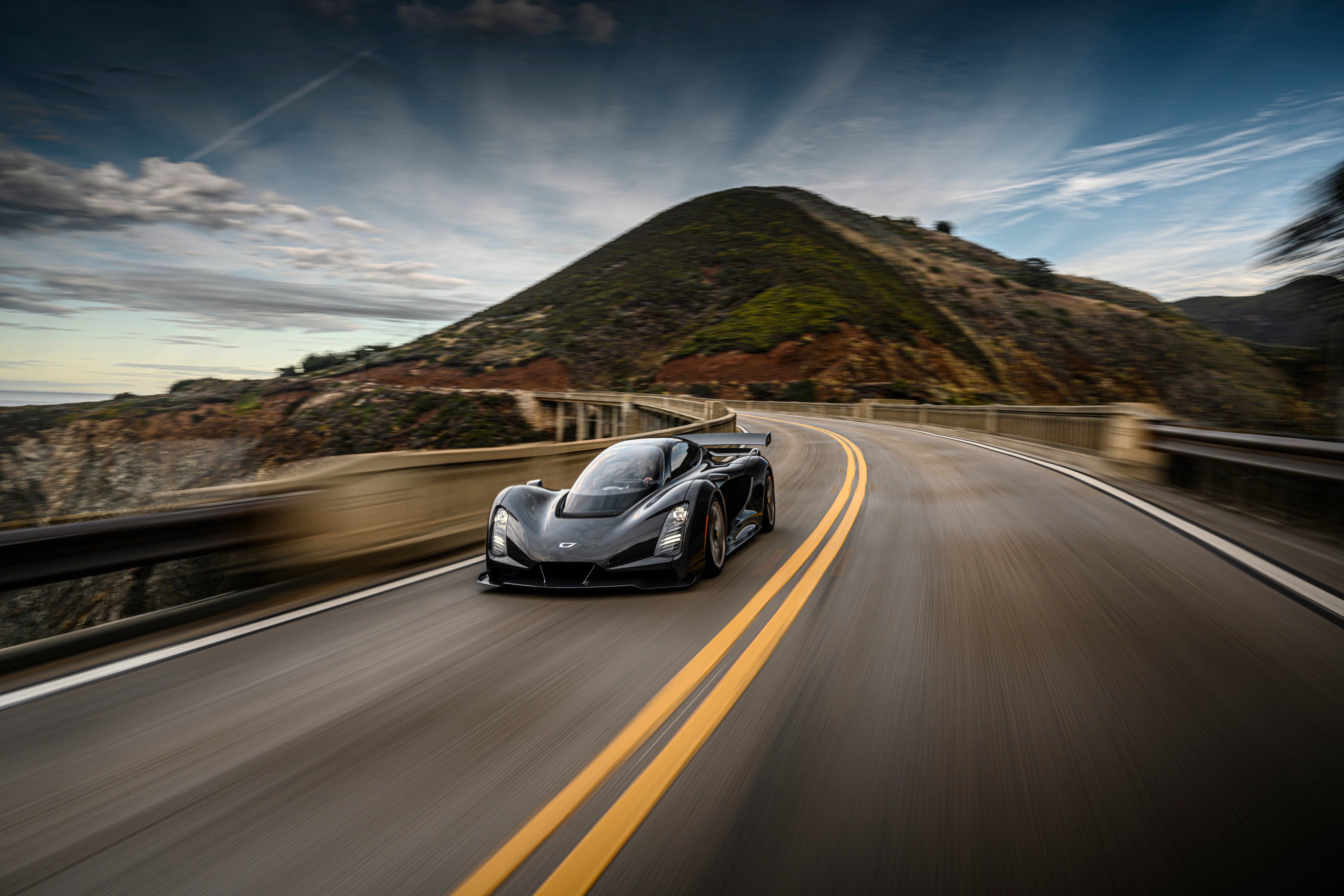 Photo of Czinger 21C Hypercar Photo of Czinger 21C Hypercar