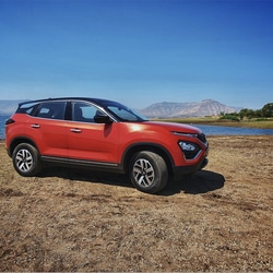 First Drive Review of Tata Harrier 2020 Automatic and Manual