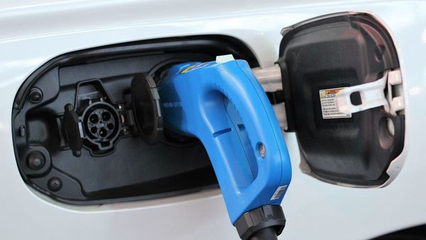 How to charge your electric car at home