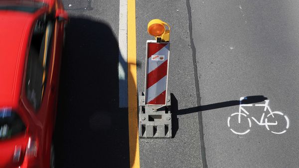 bike on back of car