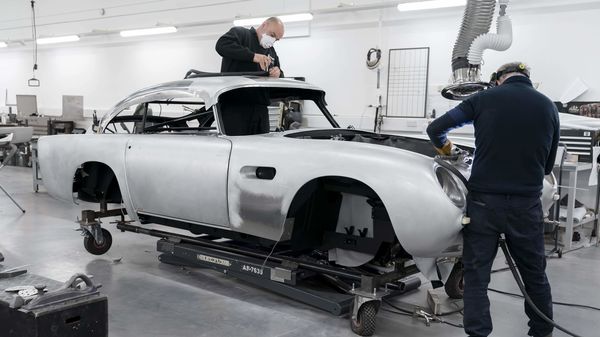 Aston Martin has started working on the production of new DB5 models, 55 years after the last DB5 rolled off the production line. This is in association with the producers of the James Bond films, EON Productions. The car will feature a broad suite of working gadgets first seen on screen in the 1964 film, Goldfinger. Aston Martin has started working on the production of new DB5 models, 55 years after the last DB5 rolled off the production line. This is in association with the producers of the James Bond films, EON Productions. The car will feature a broad suite of working gadgets first seen on screen in the 1964 film, Goldfinger.