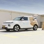 With the special cargo conversion kit, any e-Soul can be converted into a delivery van.