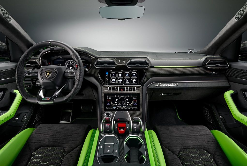 2021 Lamborghini Urus Gets New Pearl Capsule Design Edition