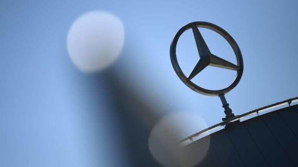 Daimler May Be Planning An Additional 10 000 Job Cuts Report