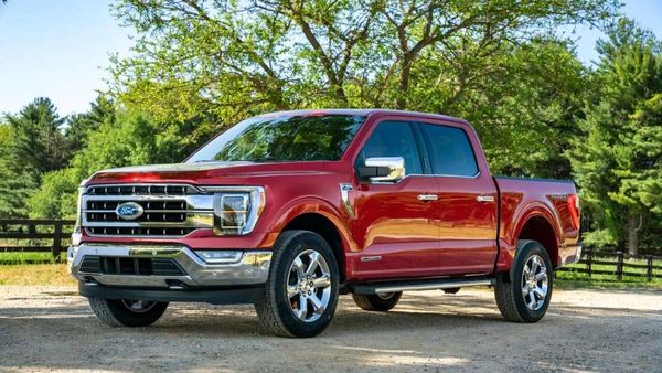 Ford launches new tech-savvy F-150 pickup truck with hands-free driving ...