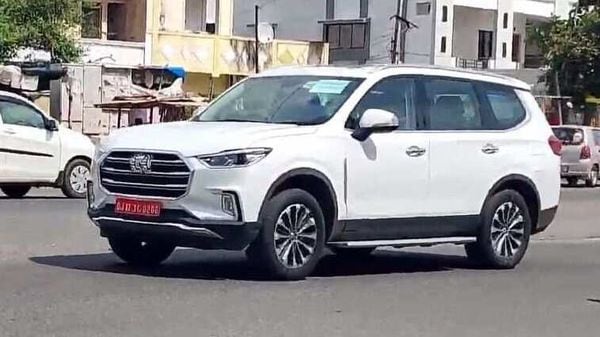 MG Gloster SUV. Image Courtesy: Youtube/DOCTOR RIDER