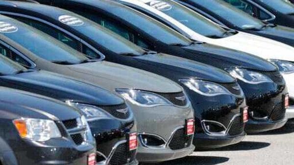 Analysts expect the auto market to recover gradually in the following quarters, supported partly by lucrative discounts from automakers desperate to boost sales volume. (Representational photo)