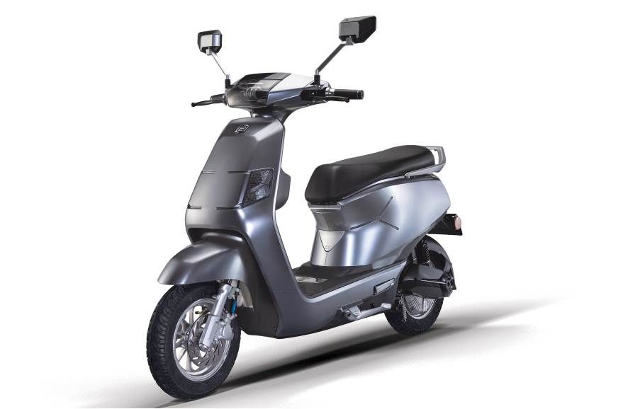 Bgauss Unveils B8 And A2 Electric Scooters Ht Auto