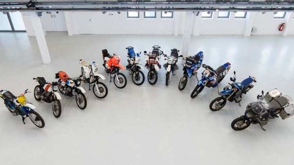 bmw motorcycle scale models