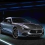 The car is powered by a Fiat-sourced engine which was modified by the Modena technicians. It is combined with the new 2.0-litre turbo 4-cylinder petrol engine. Equipped with 48-volt MHEV technology, capable of reducing fuel consumption and emissions, the new Maserati Ghibli Hybrid brings the total power to 330 horsepower.