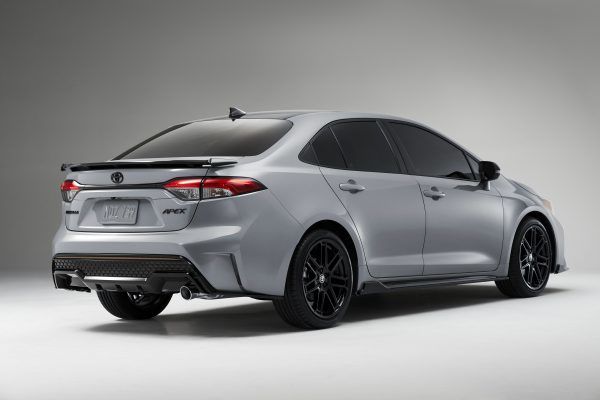 The sedan's 18-inch flow-formed cast aluminum wheels feature a gloss black appearance. The sedan's 18-inch flow-formed cast aluminum wheels feature a gloss black appearance.